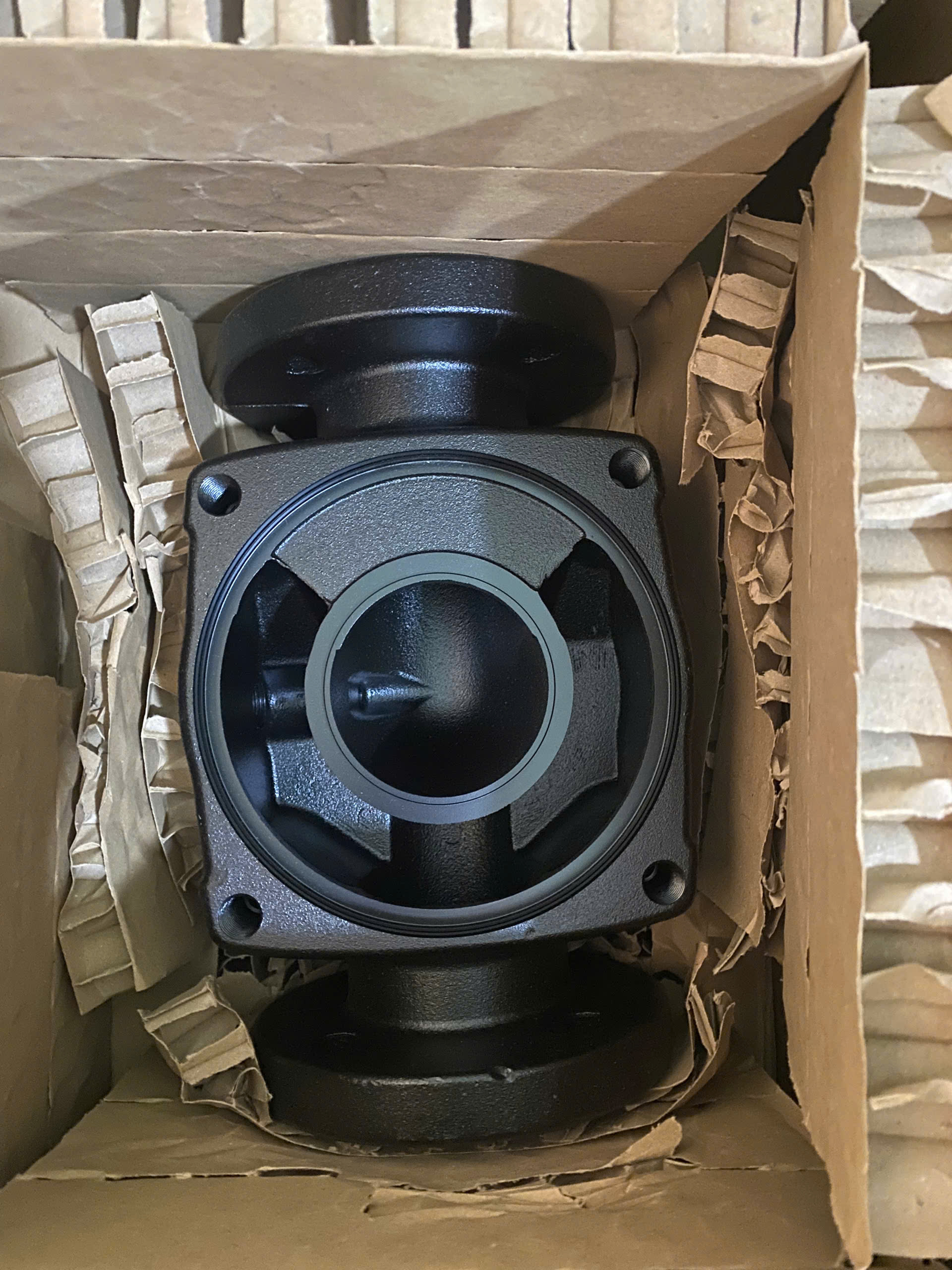 Đế bơm Spare, Base DIN flange (DN50) for CR